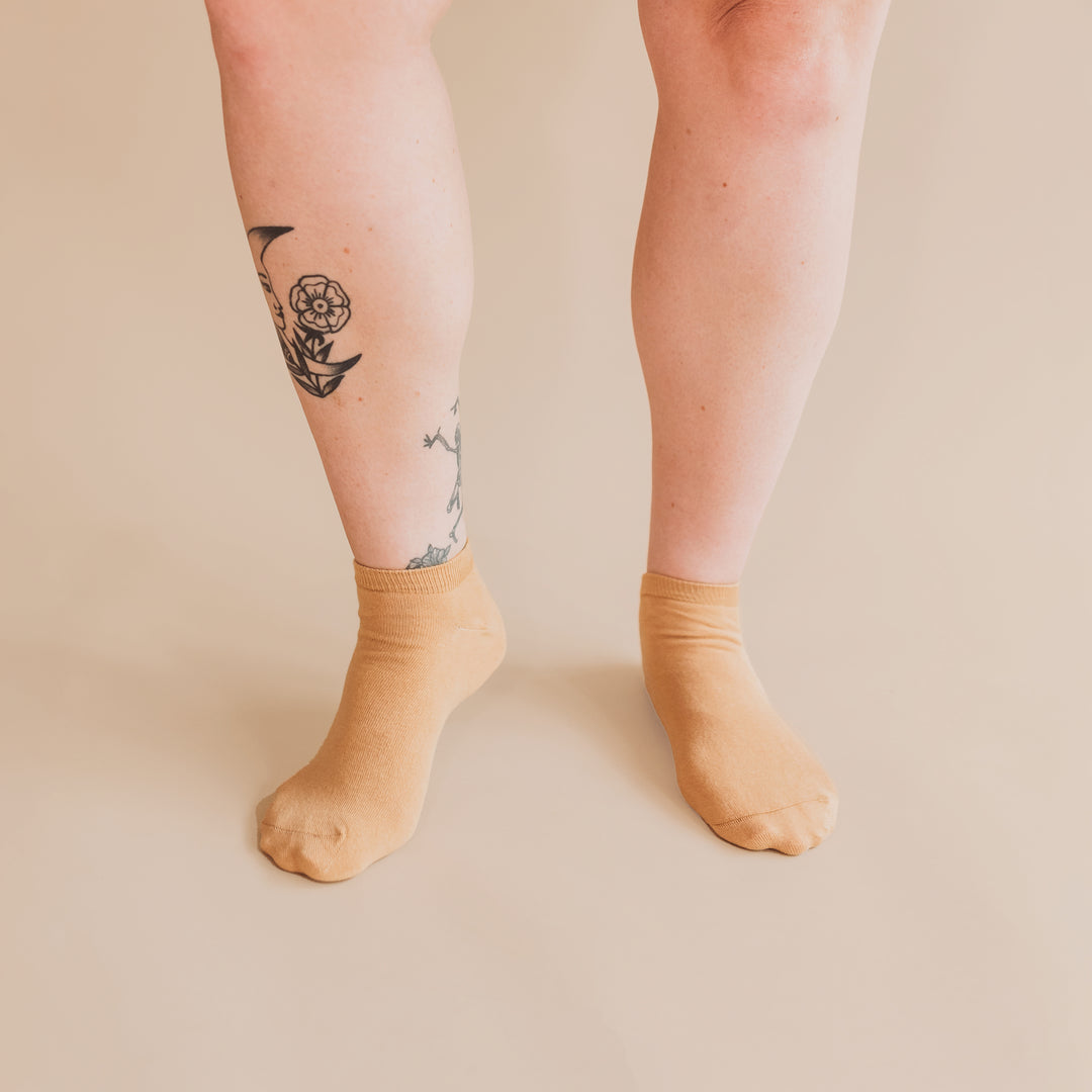 beige pure ankle socks