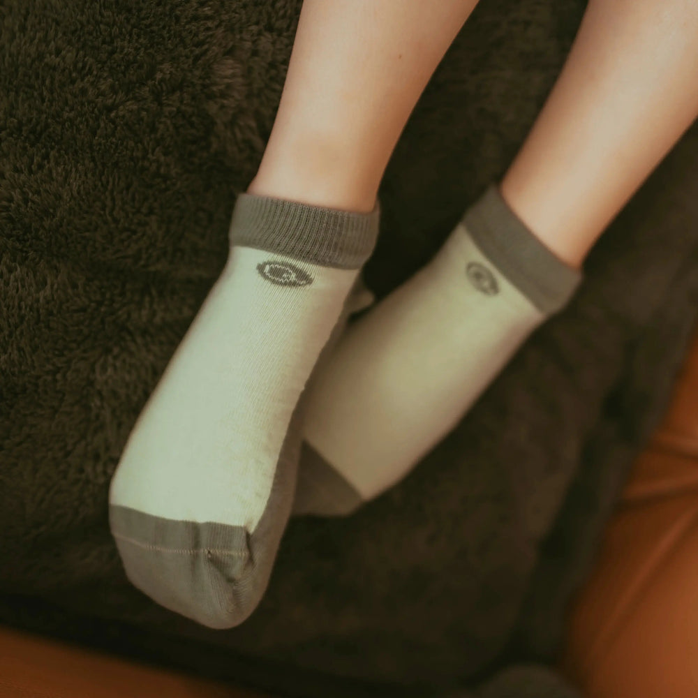 Pure (no dye) Ribbed Sock - 100% Organic Cotton – Q for Quinn™