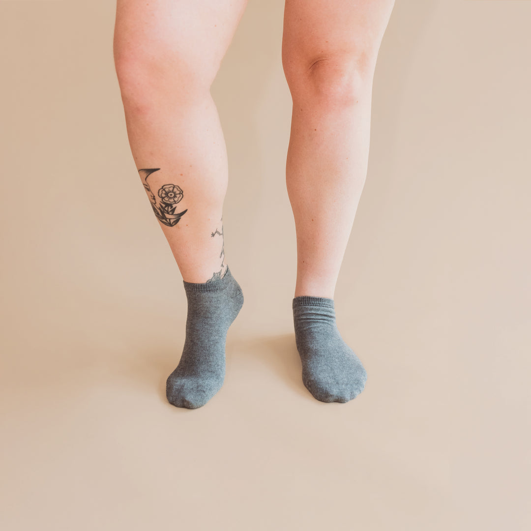 gray ankle everyday socks